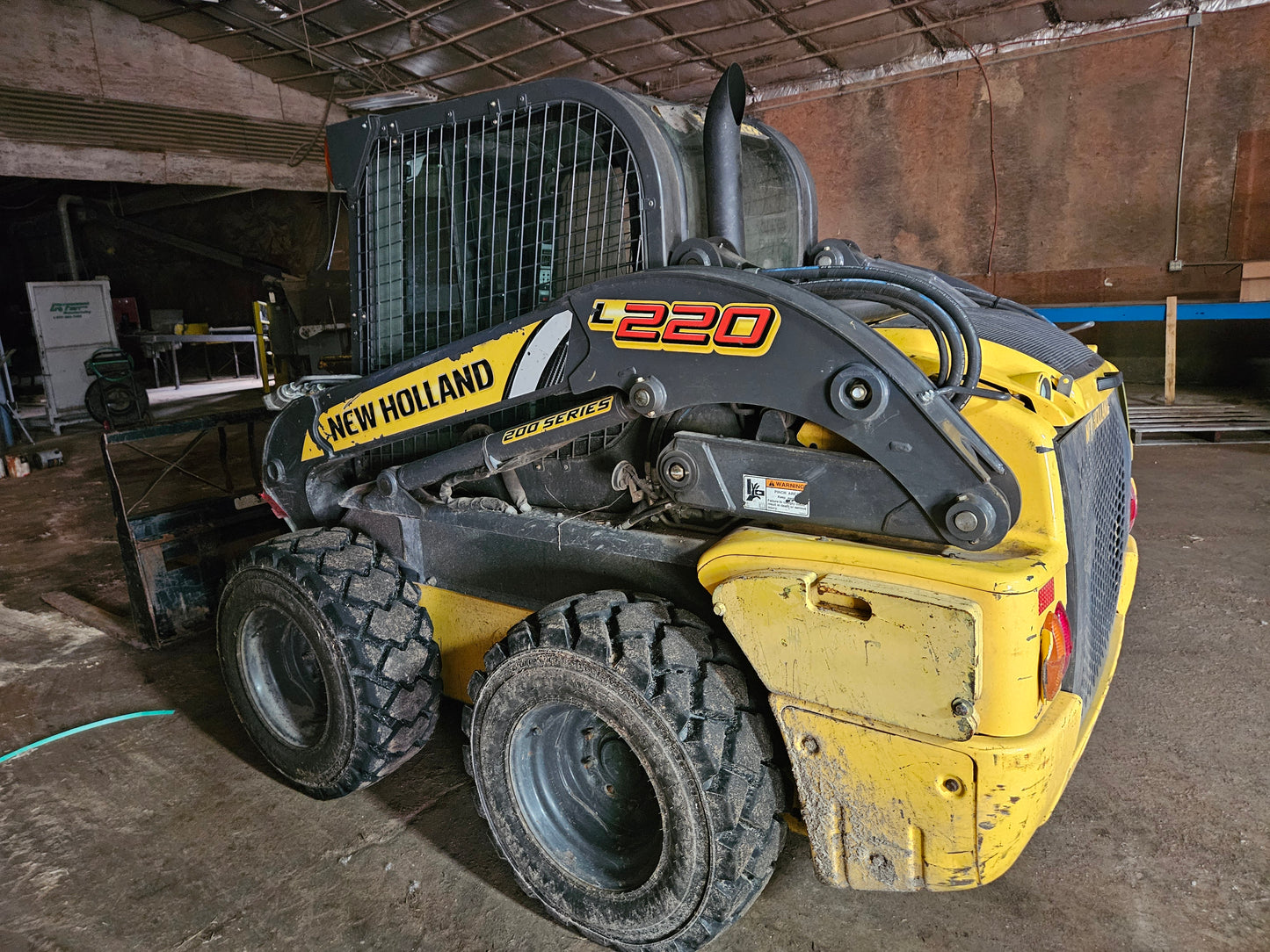 New Holland L220 skid steer