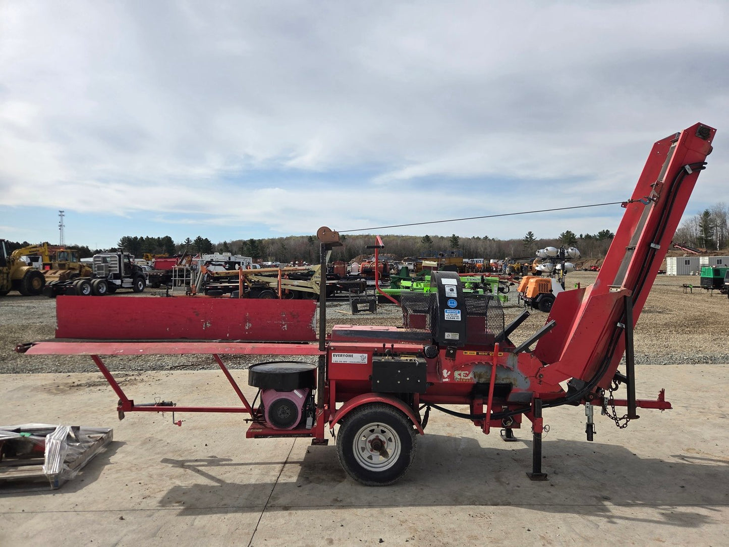 Wood Beaver Towable Firewood Processor